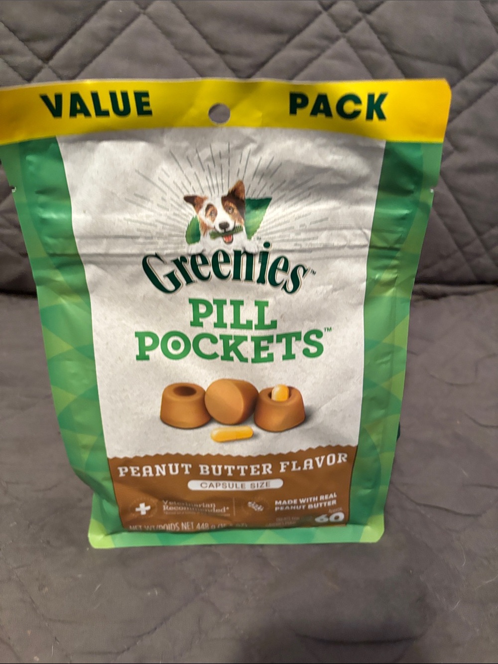 Pill Pockets Peanut Butter Flavor Soft Treats — Green/Brown